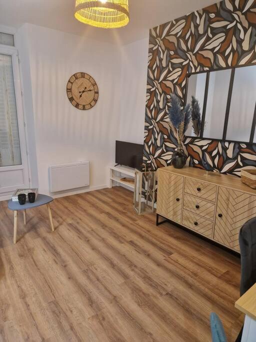 Appartamento Le Carnot Montceau-les-Mines Esterno foto